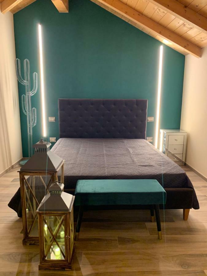 Palazzo Eugenia Suites Vasto Dış mekan fotoğraf