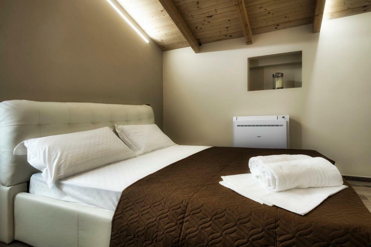 Palazzo Eugenia Suites Vasto Dış mekan fotoğraf